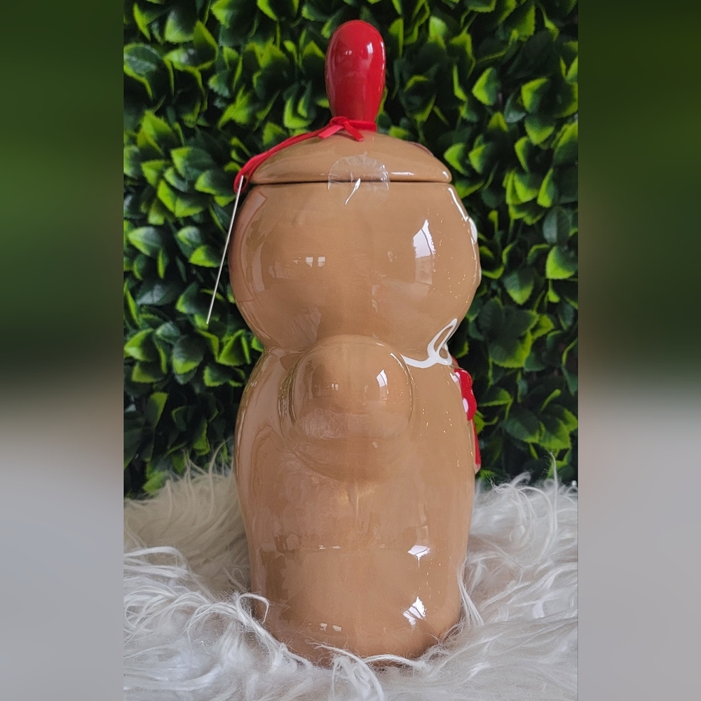 🍪 Tik Tok Viral Peppermint & Pine Gingerbread Boy Cookie Jar 🍪 - Picture 4 of 4